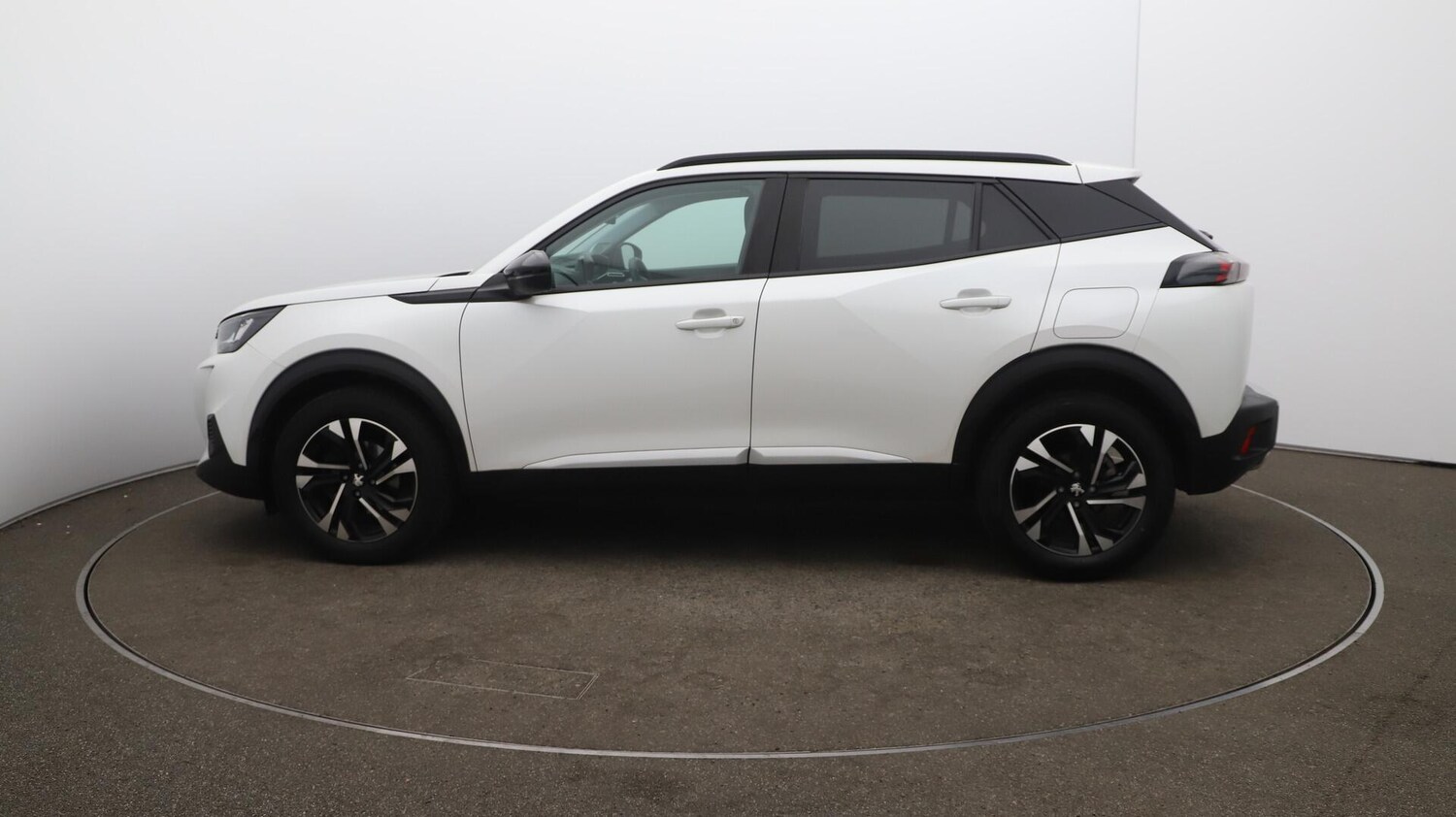Used Peugeot 2008 2022 for sale - 76121536: Photo 64