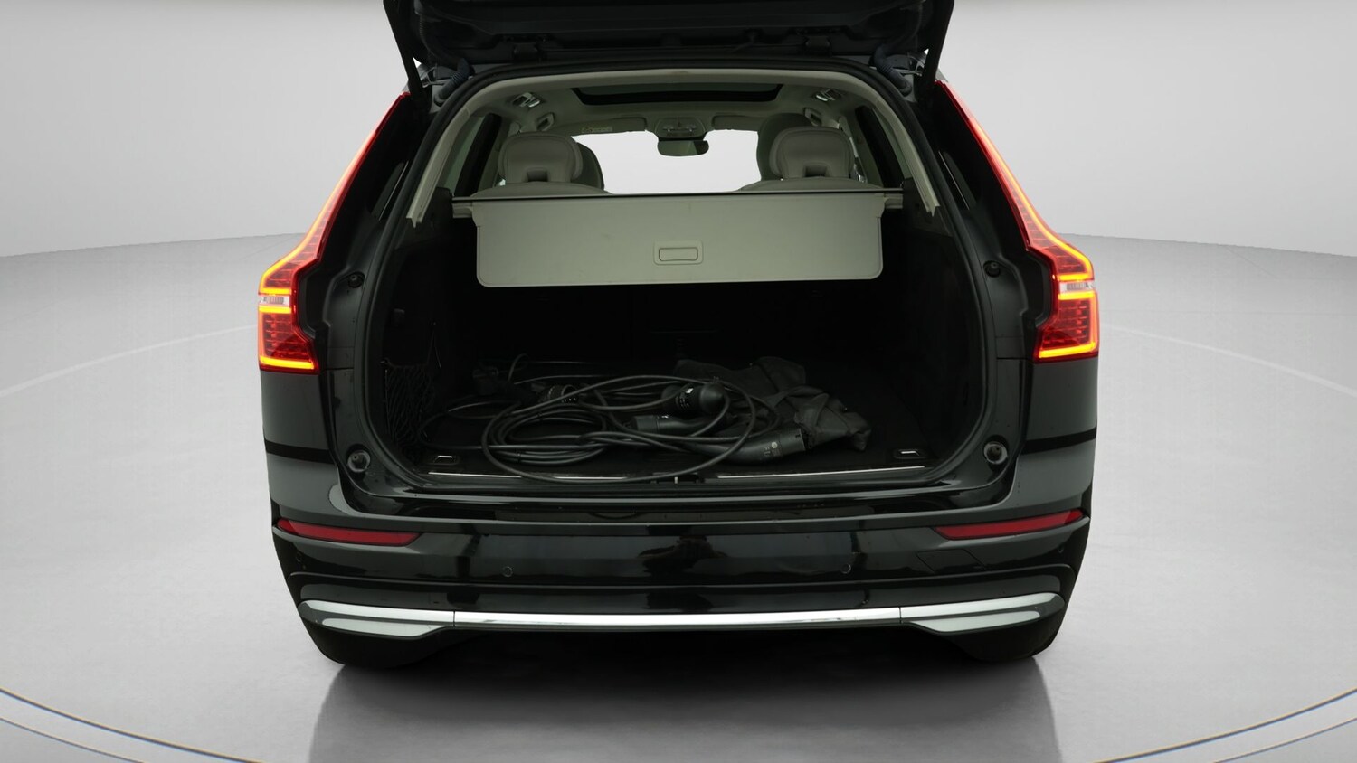 Used Volvo XC60 2023 for sale - 78162106: Photo 17