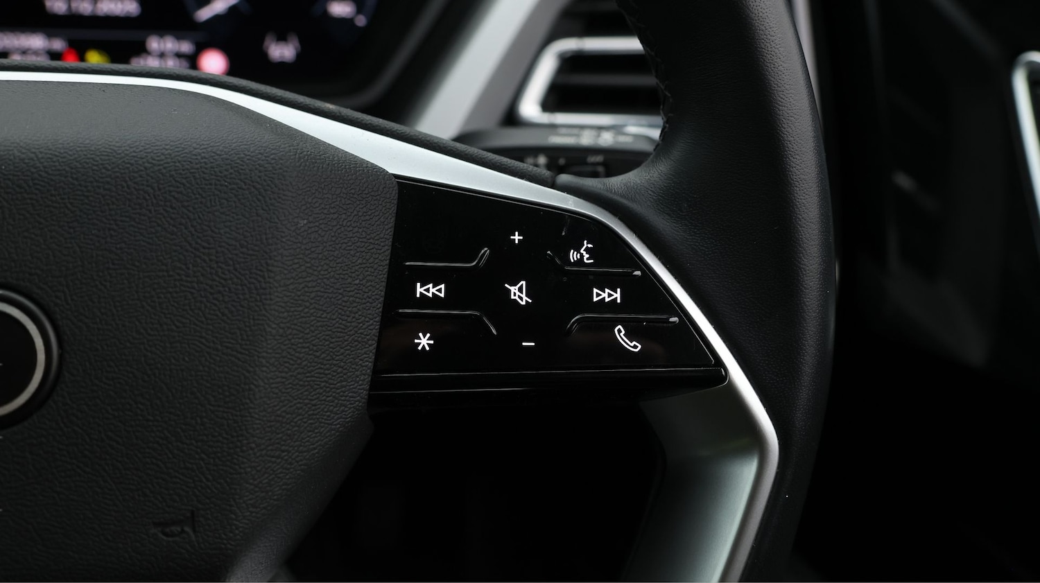 Used Audi Q4 e-tron 2022 for sale - 77777513: Photo 24