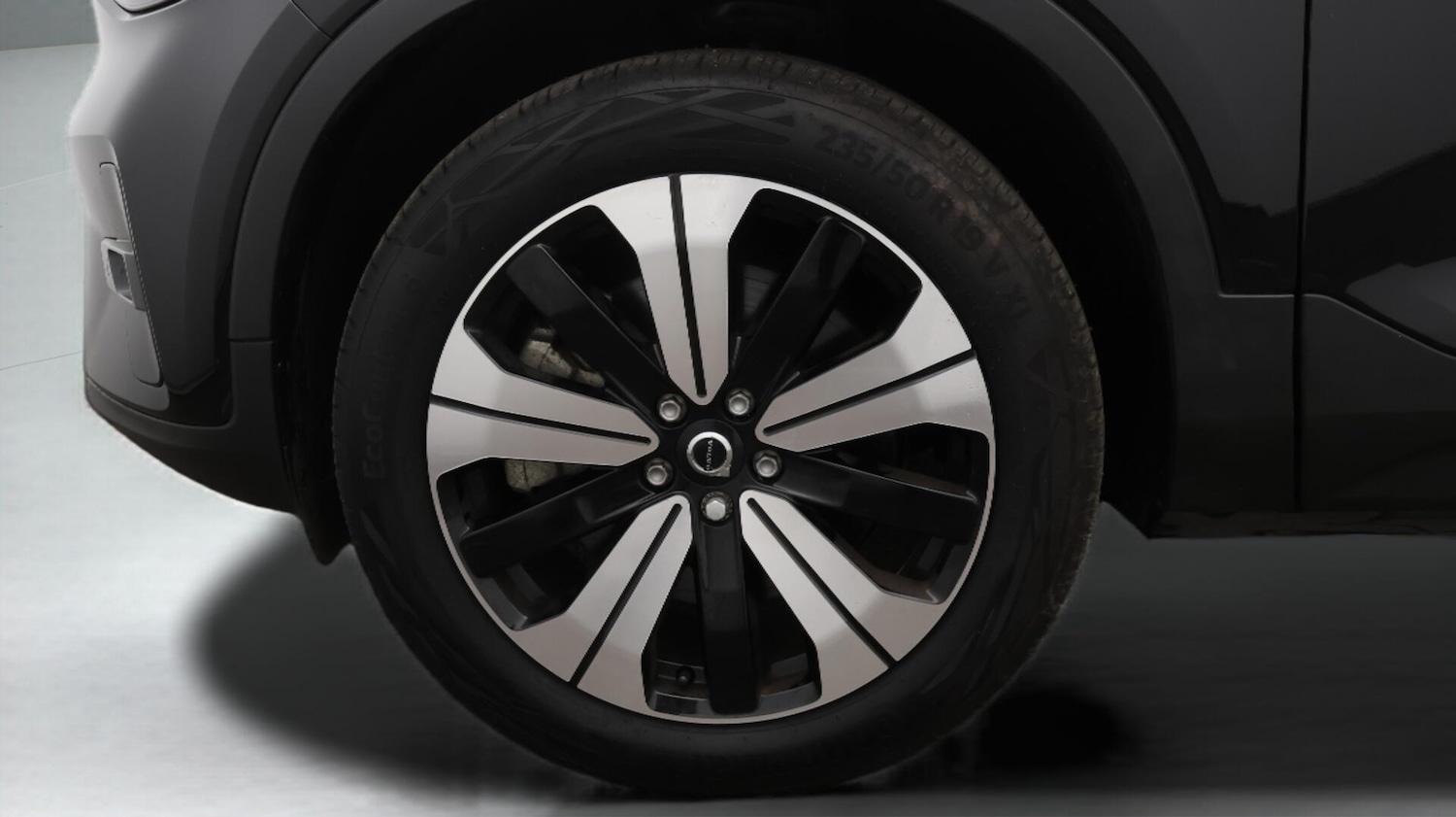 Used Volvo XC40 2022 for sale - 76136327: Photo 29