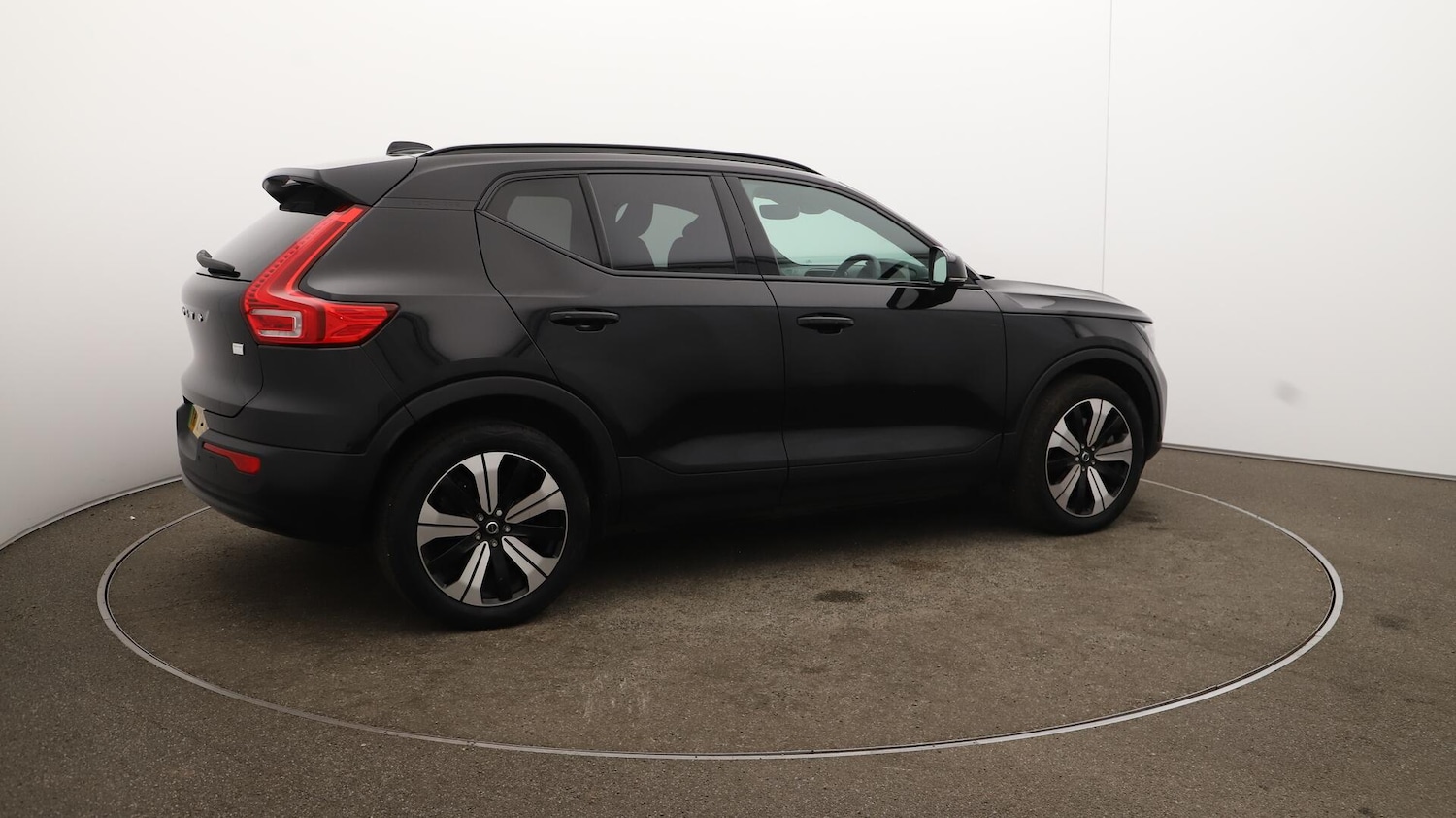 Used Volvo XC40 2022 for sale - 76136327: Photo 44