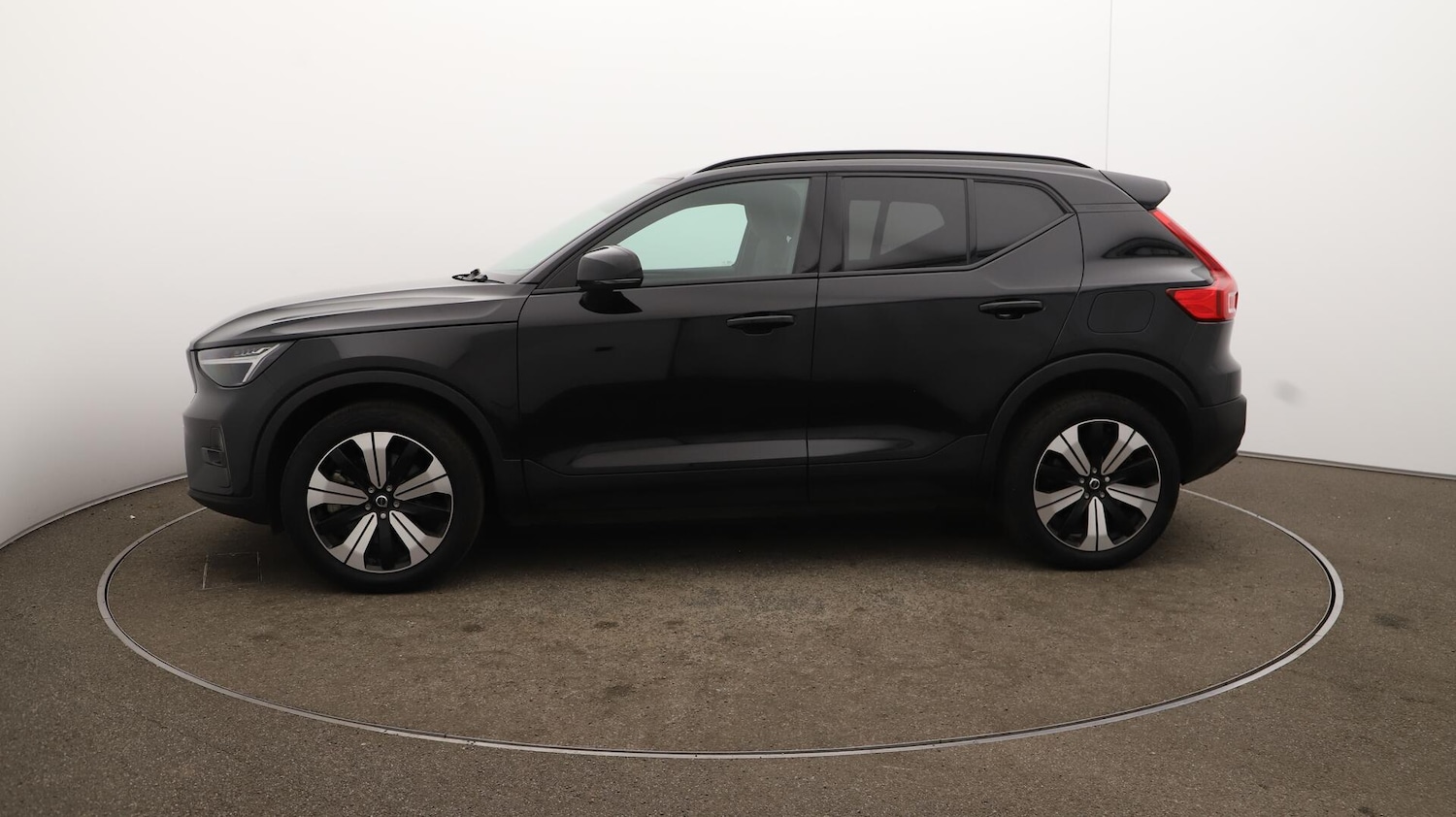 Used Volvo XC40 2022 for sale - 76136327: Photo 67