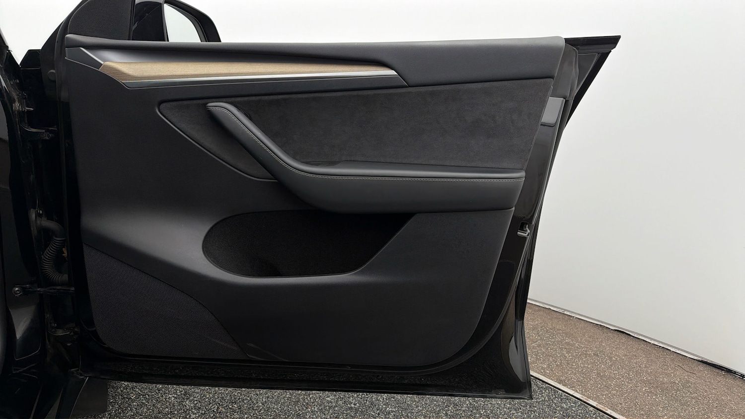 Used Tesla Model Y 2023 for sale - 78196651: Photo 14