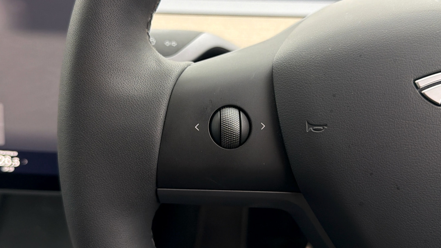 Used Tesla Model Y 2023 for sale - 78196651: Photo 22