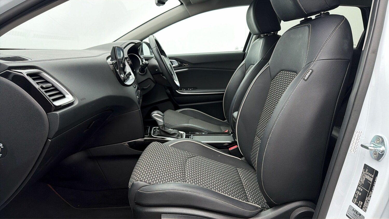 Used Kia Ceed 2022 for sale - 78106550: Photo 13