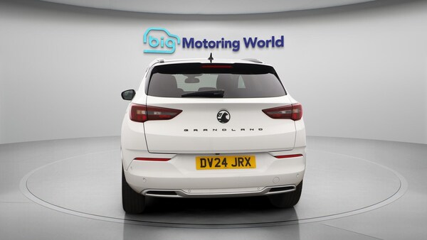 Used Vauxhall Grandland 2024 for sale - 75697122: Photo 7