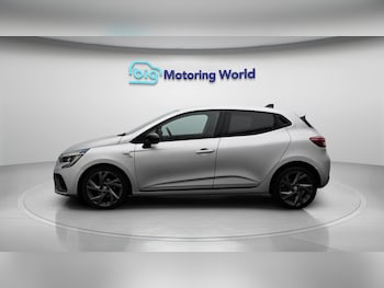 Used Renault Clio 2023 for sale - 78519862: Photo