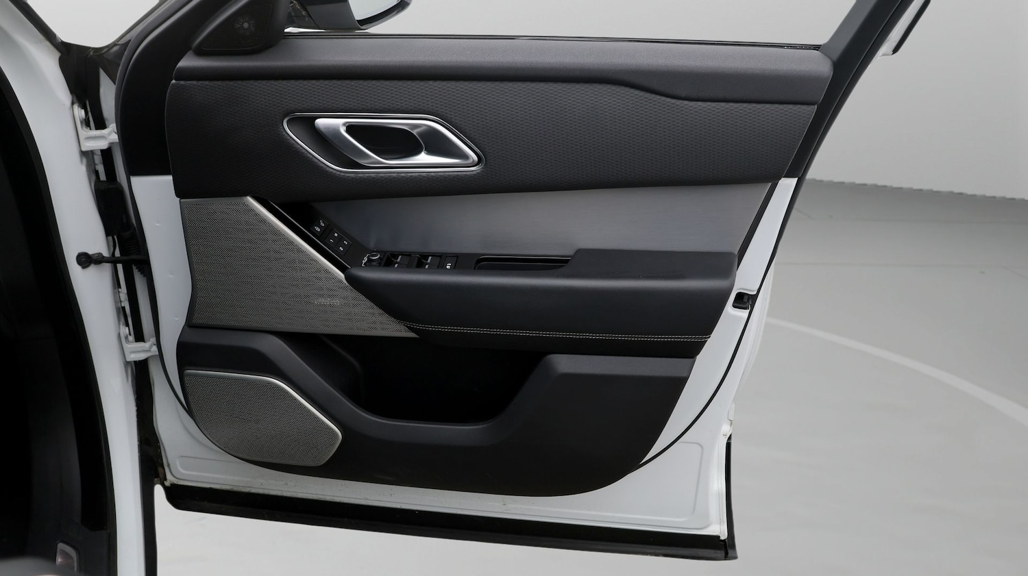 Used Land Rover Range Rover Velar 2020 for sale - 77463357: Photo 15