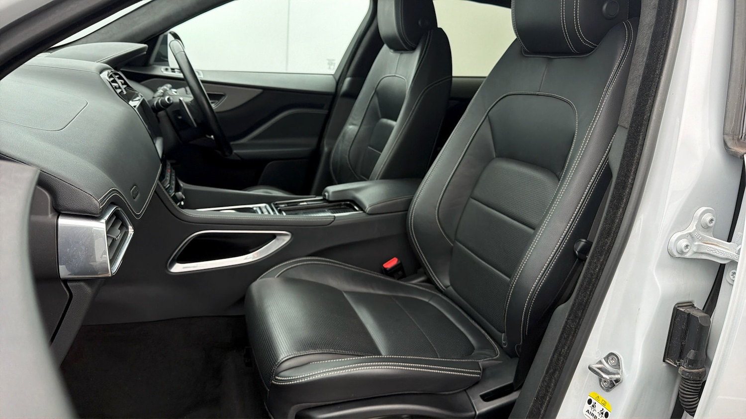 Used Jaguar F-Pace for sale - 78112348: Photo 13