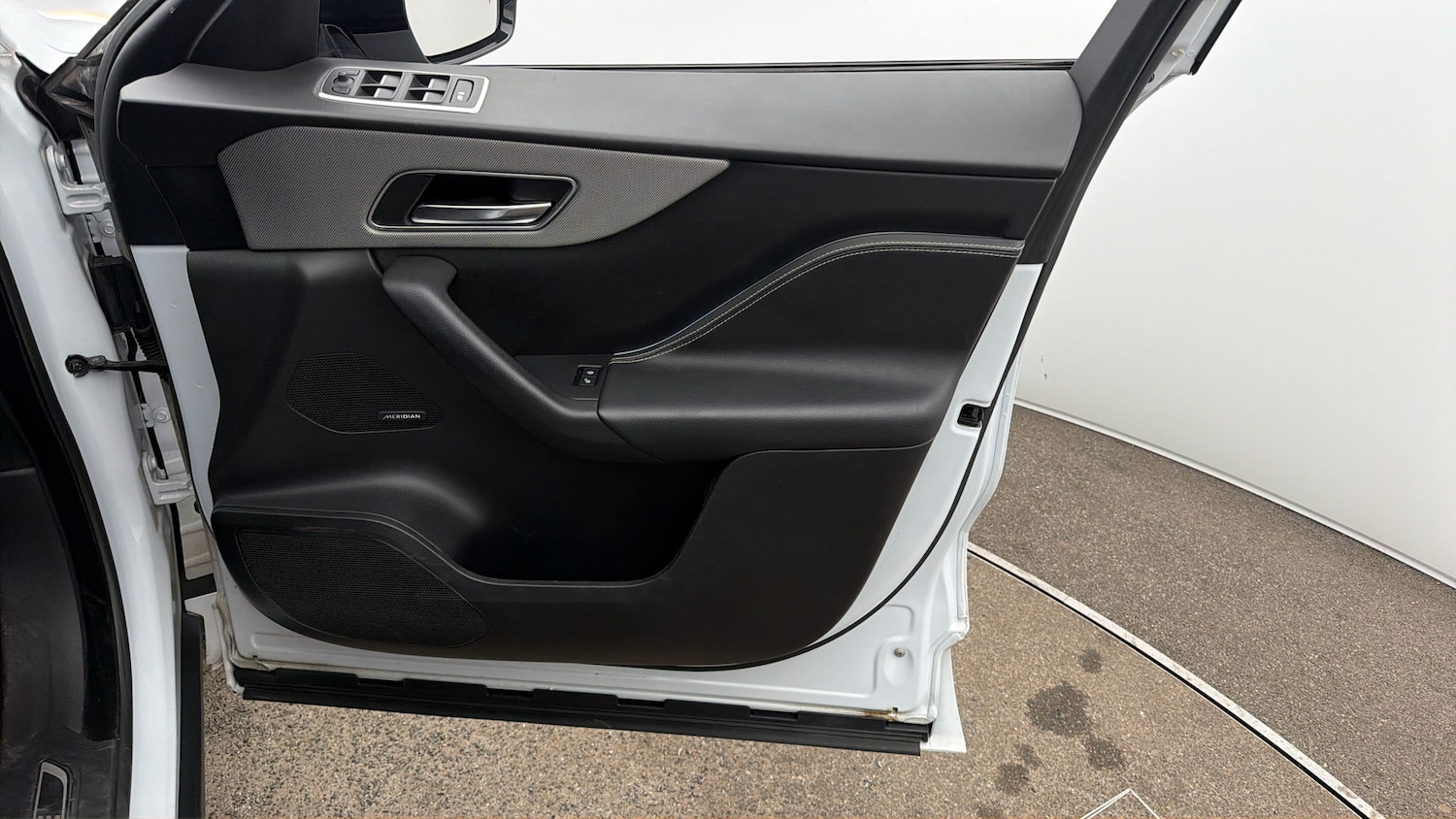 Used Jaguar F-Pace for sale - 78112348: Photo 14