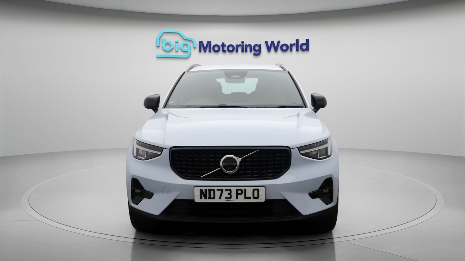 Used Volvo XC40 2024 for sale - 77282385: Photo 2