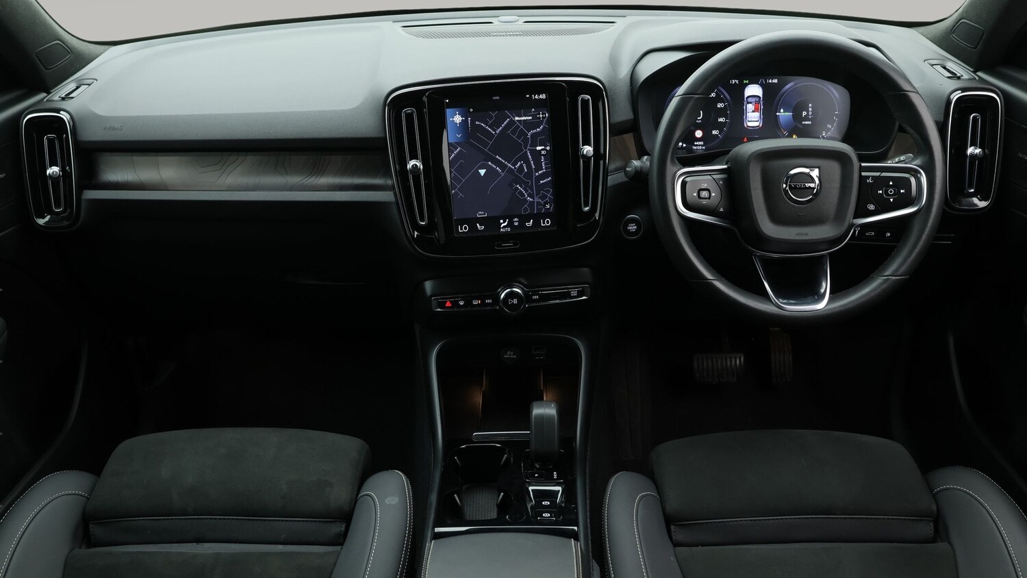 Used Volvo XC40 2023 for sale - 77206310: Photo 13