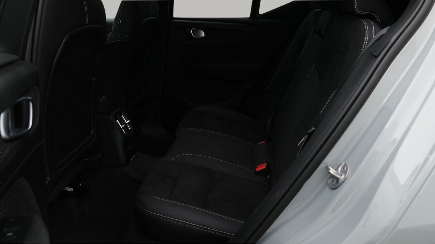 Used Volvo XC40 2023 for sale - 77206310: Photo 16