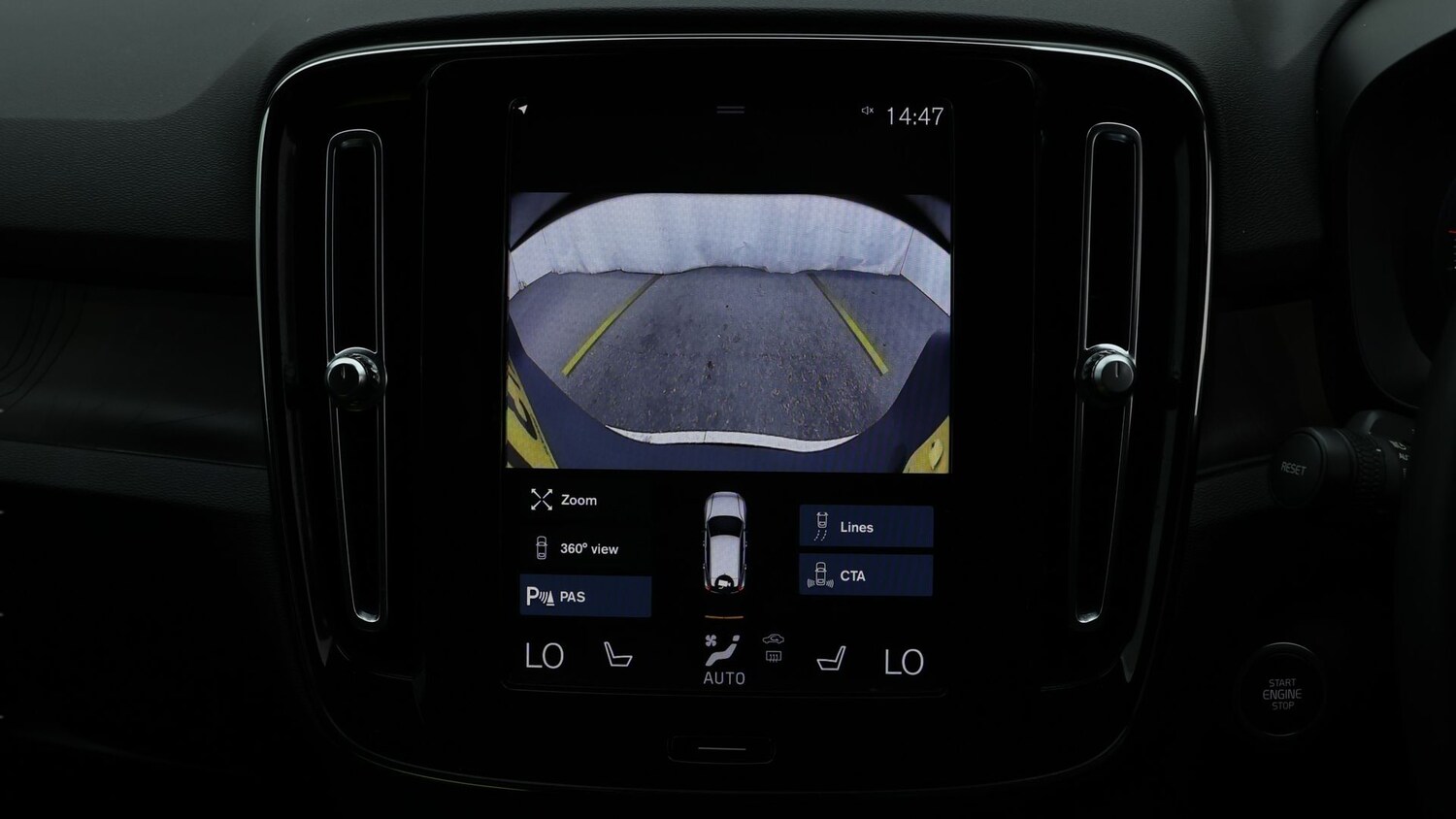 Used Volvo XC40 2023 for sale - 77206310: Photo 23