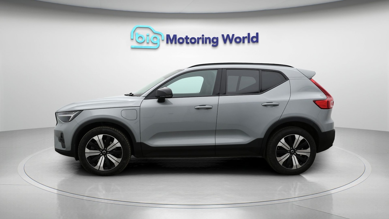 Used Volvo XC40 2023 for sale - 77206310: Photo 4