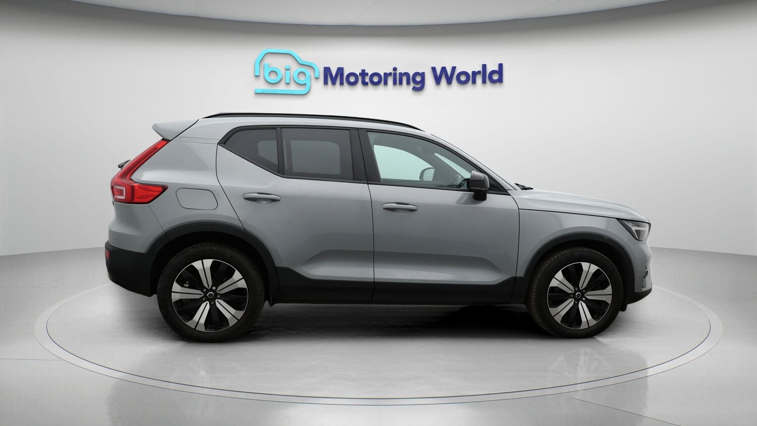 Used Volvo XC40 2023 for sale - 77206310: Photo 8