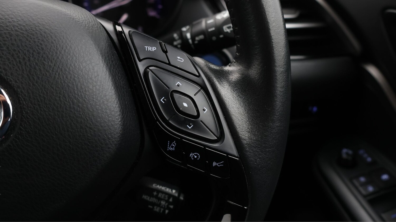 Used Toyota C-HR 2023 for sale - 77181696: Photo 22