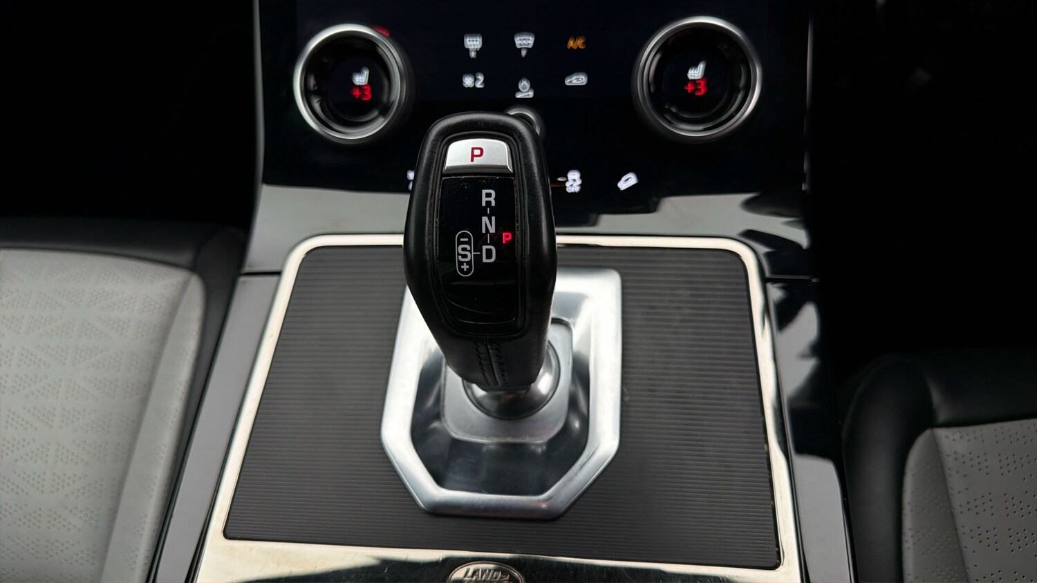 Used Land Rover Range Rover Evoque 2022 for sale - 77945836: Photo 25