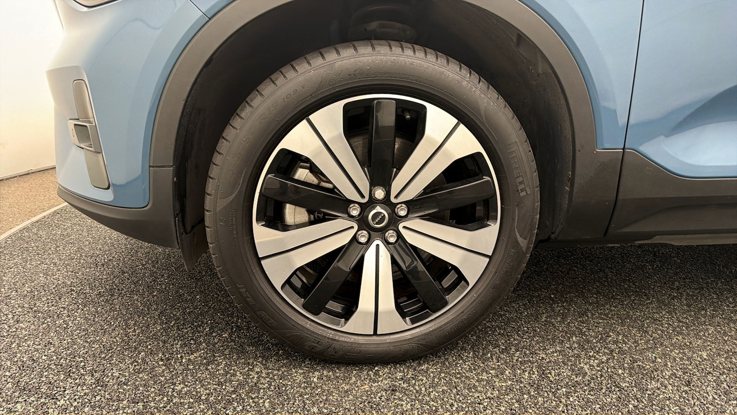 Used Volvo XC40 2023 for sale - 78183118: Photo 17