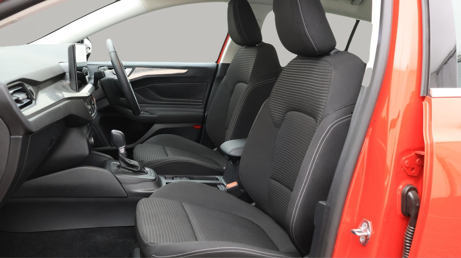 Used Ford Focus 2024 for sale - 76250978: Photo 21