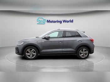 Used Volkswagen T-Roc 2022 for sale - 77917162: Photo