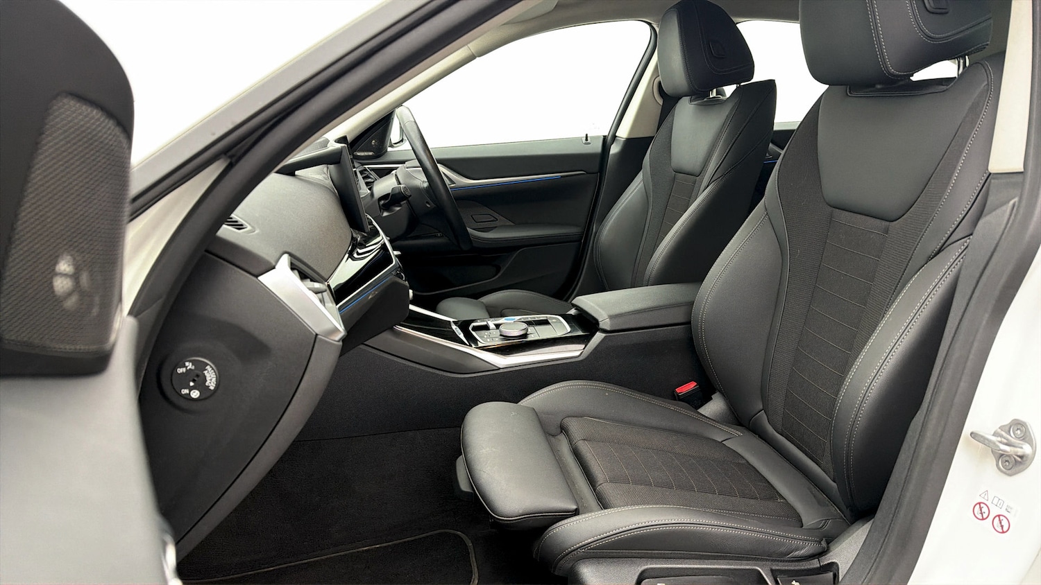 Used BMW i4 2023 for sale - 78038721: Photo 13