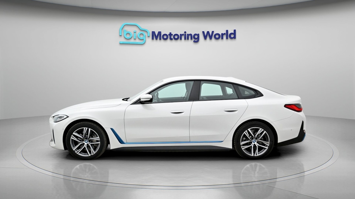 Used BMW i4 2023 for sale - 78038721: Photo 4