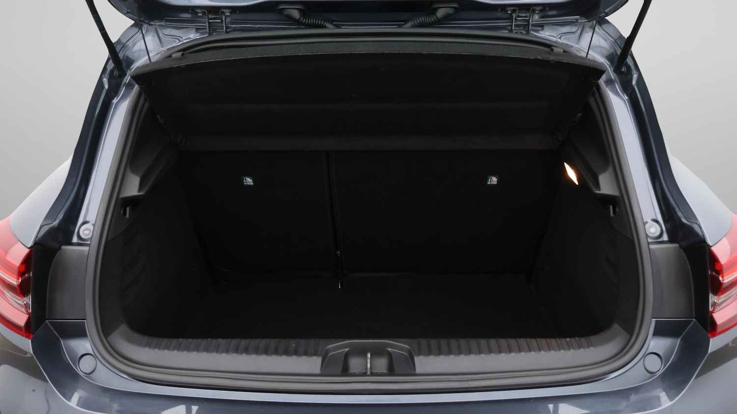 Used Renault Clio 2021 for sale - 76431957: Photo 18