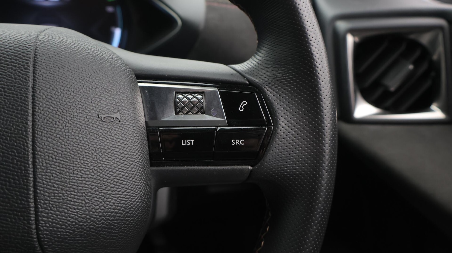 Used DS Automobiles DS 3 Crossback for sale - 76772060: Photo 26