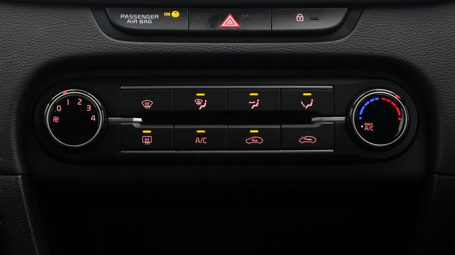 Used Kia Ceed 2024 for sale - 77460124: Photo 12