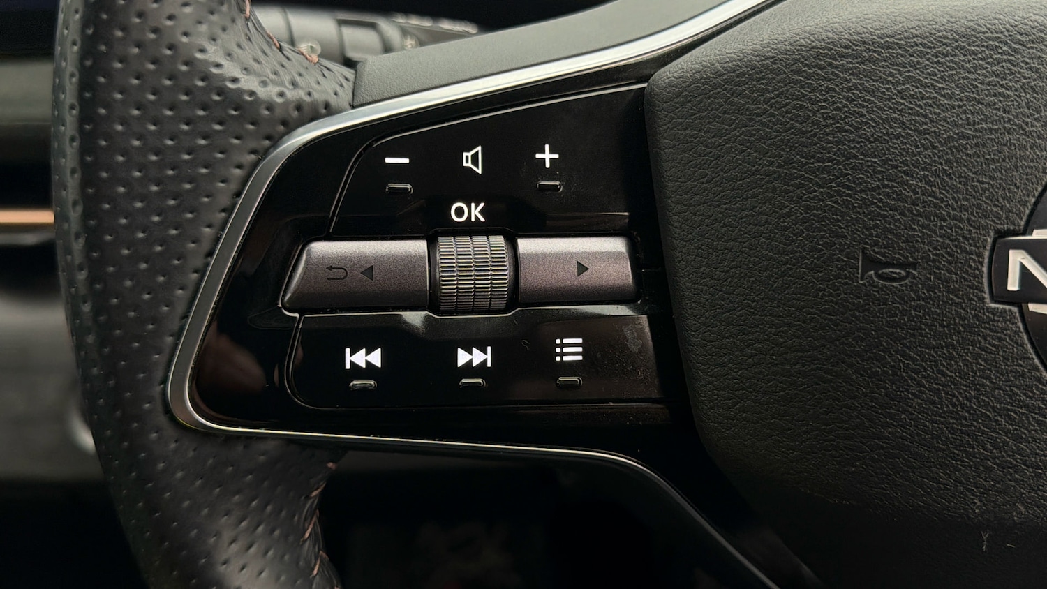 Used Nissan ARIYA 2023 for sale - 77902212: Photo 21