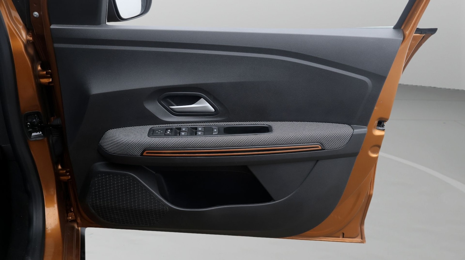 Used Dacia Sandero Stepway 2023 for sale - 77428316: Photo 15