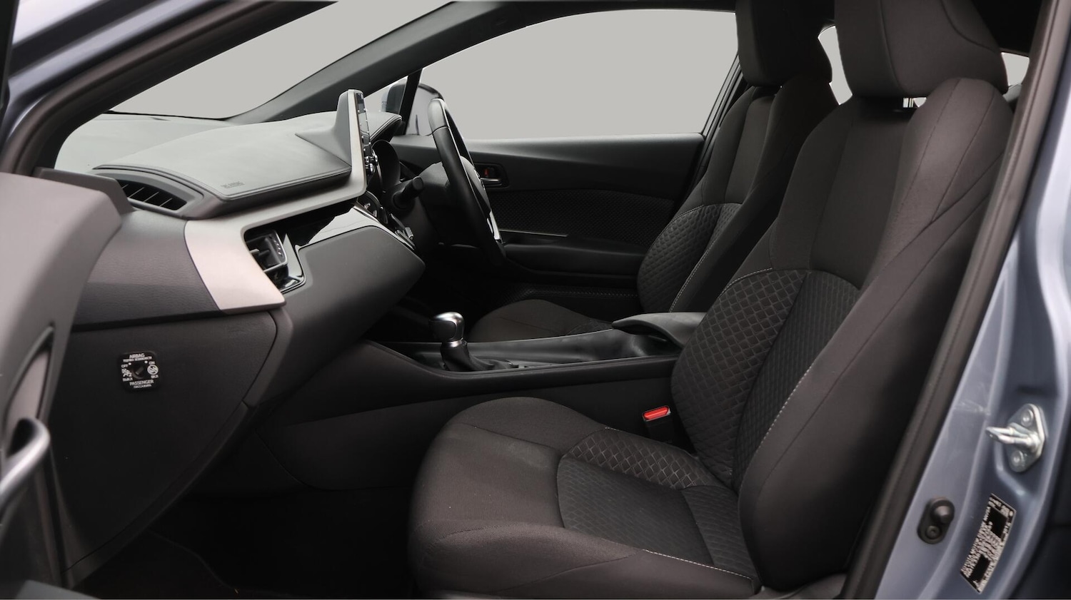 Used Toyota C-HR 2022 for sale - 76632995: Photo 15