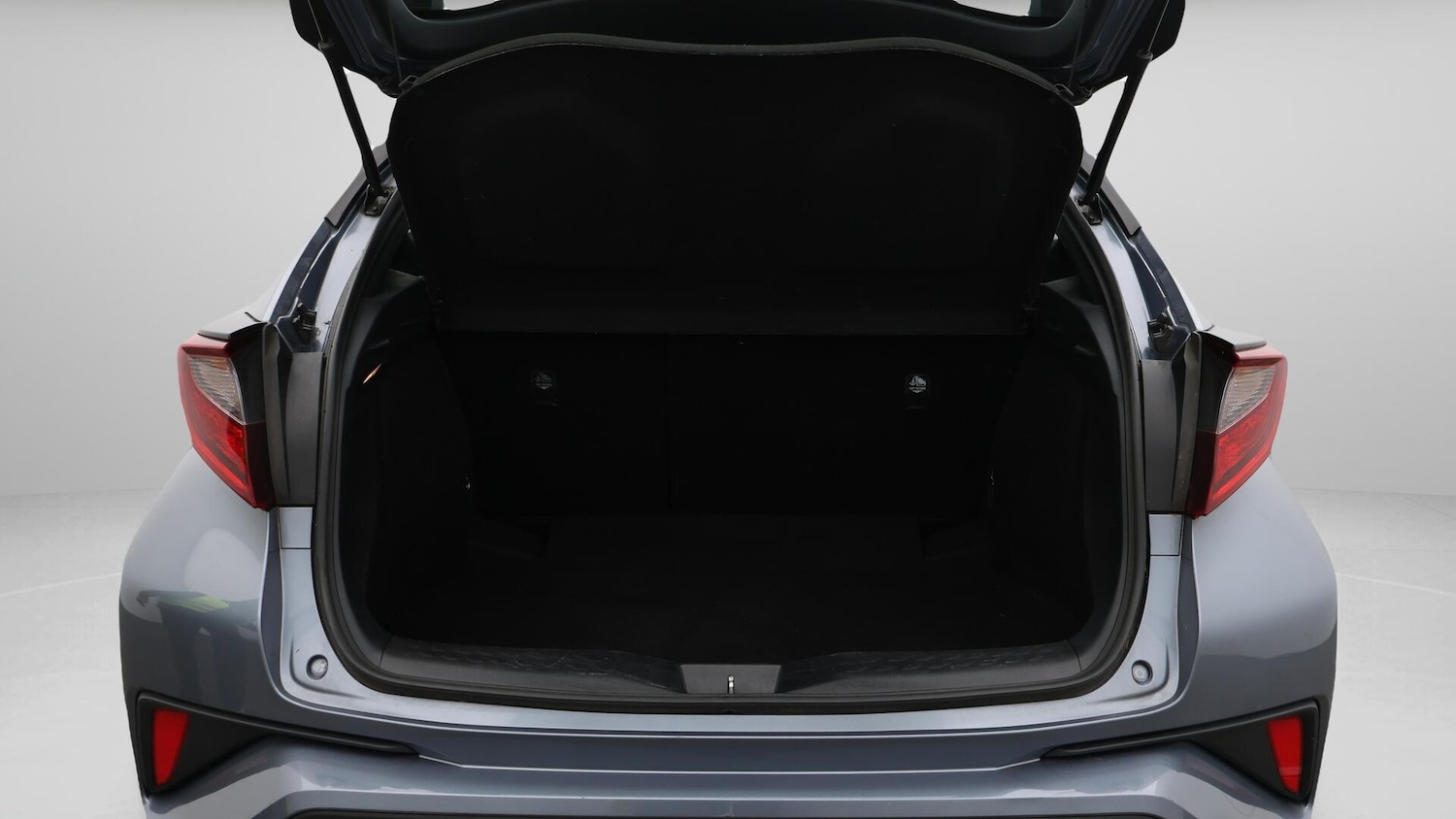 Used Toyota C-HR 2022 for sale - 76632995: Photo 18