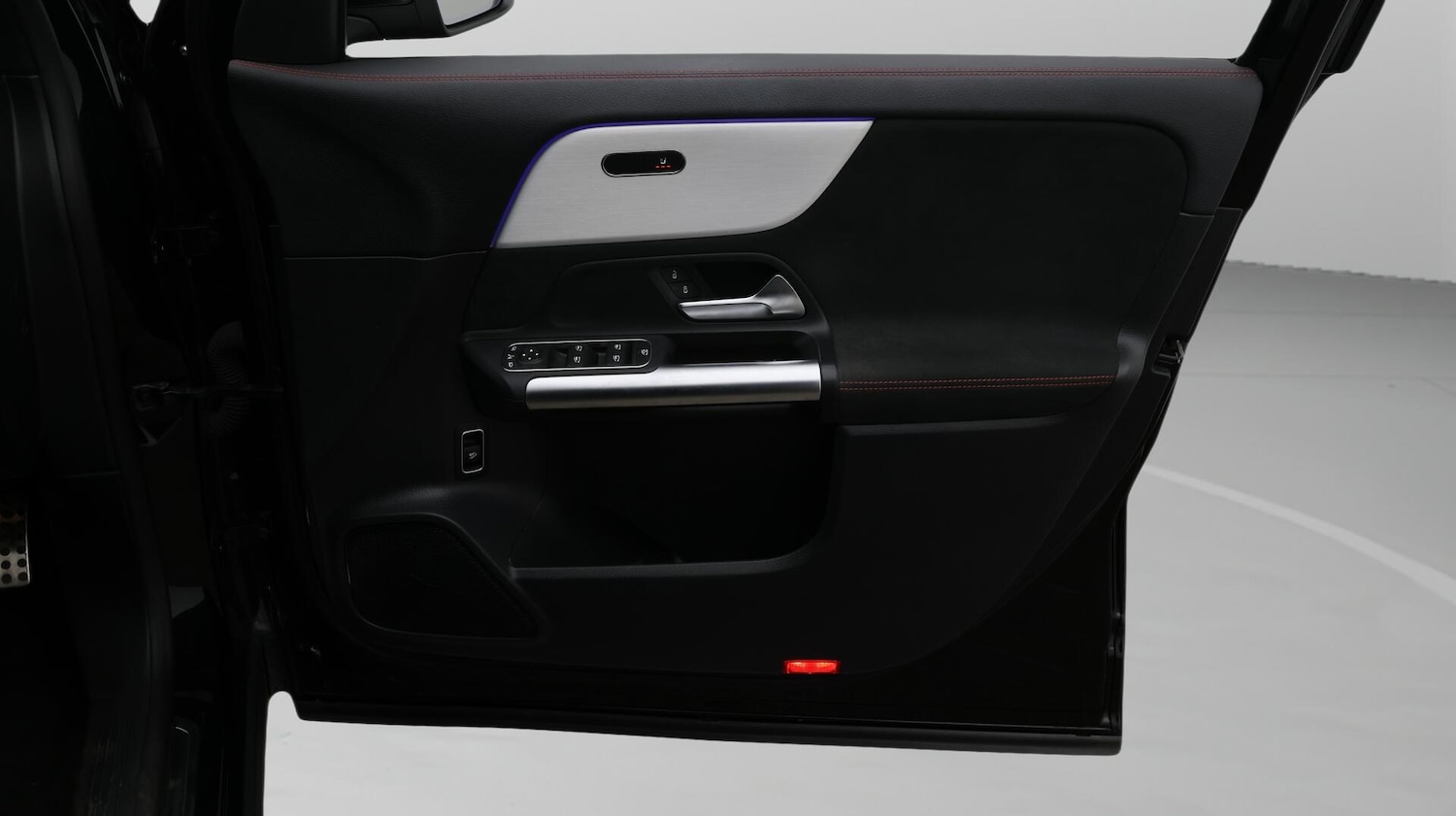 Used Mercedes-Benz EQA for sale - 76659412: Photo 16