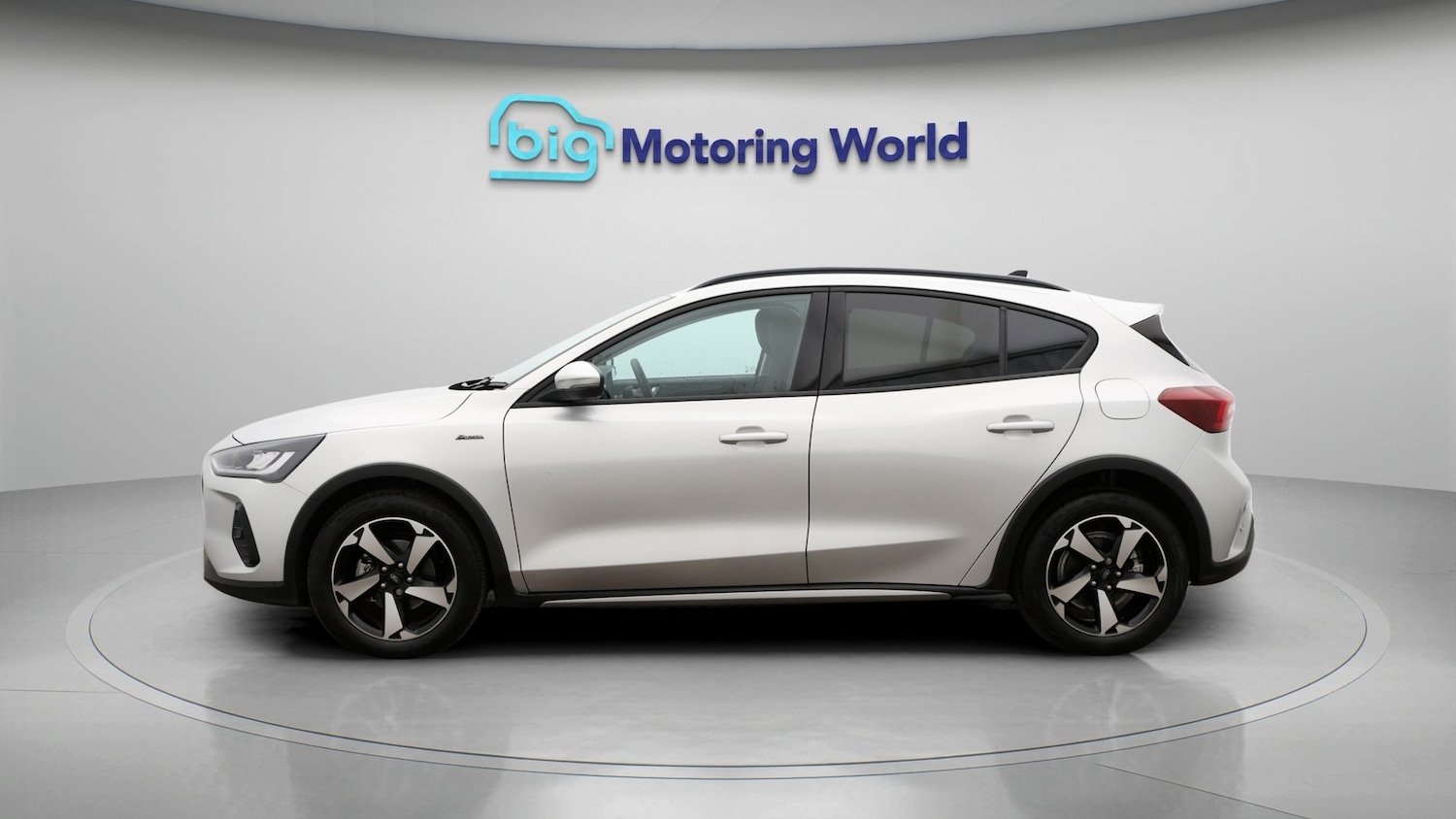 Used Ford Focus 2023 for sale - 77508891: Photo 4