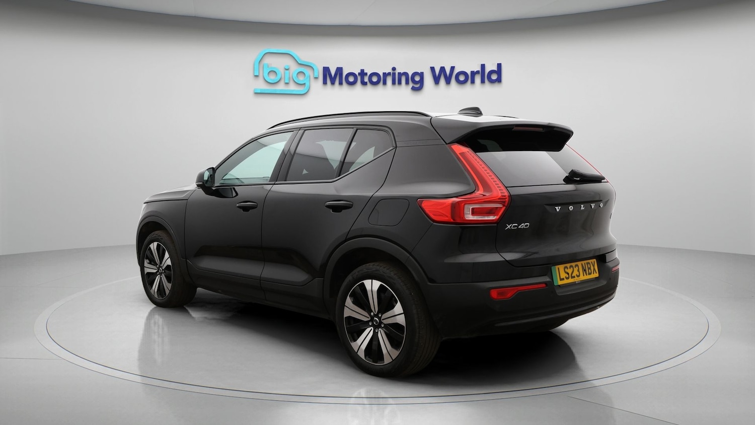 Used Volvo XC40 2023 for sale - 77717307: Photo 5