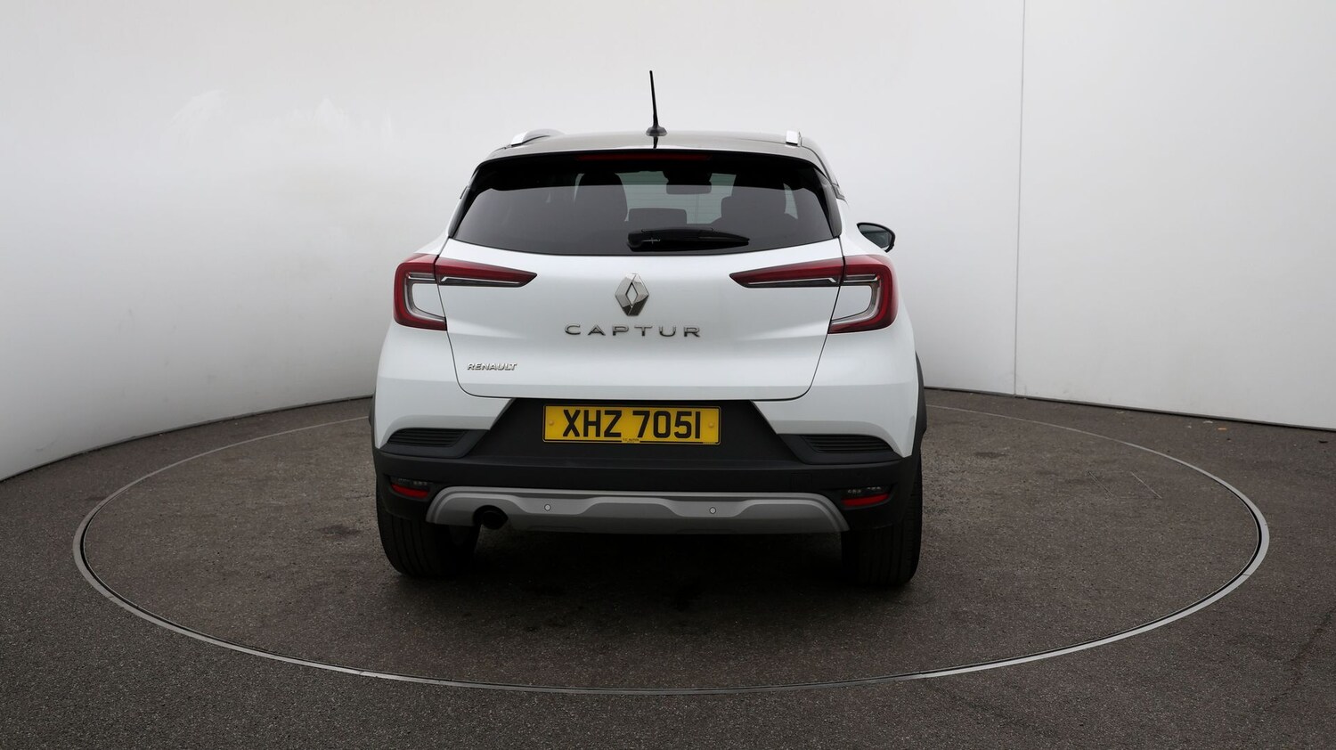 Used Renault Captur for sale - 76810813: Photo 48