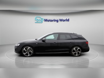 Used Audi A4 Avant 2023 for sale - 77813534: Photo