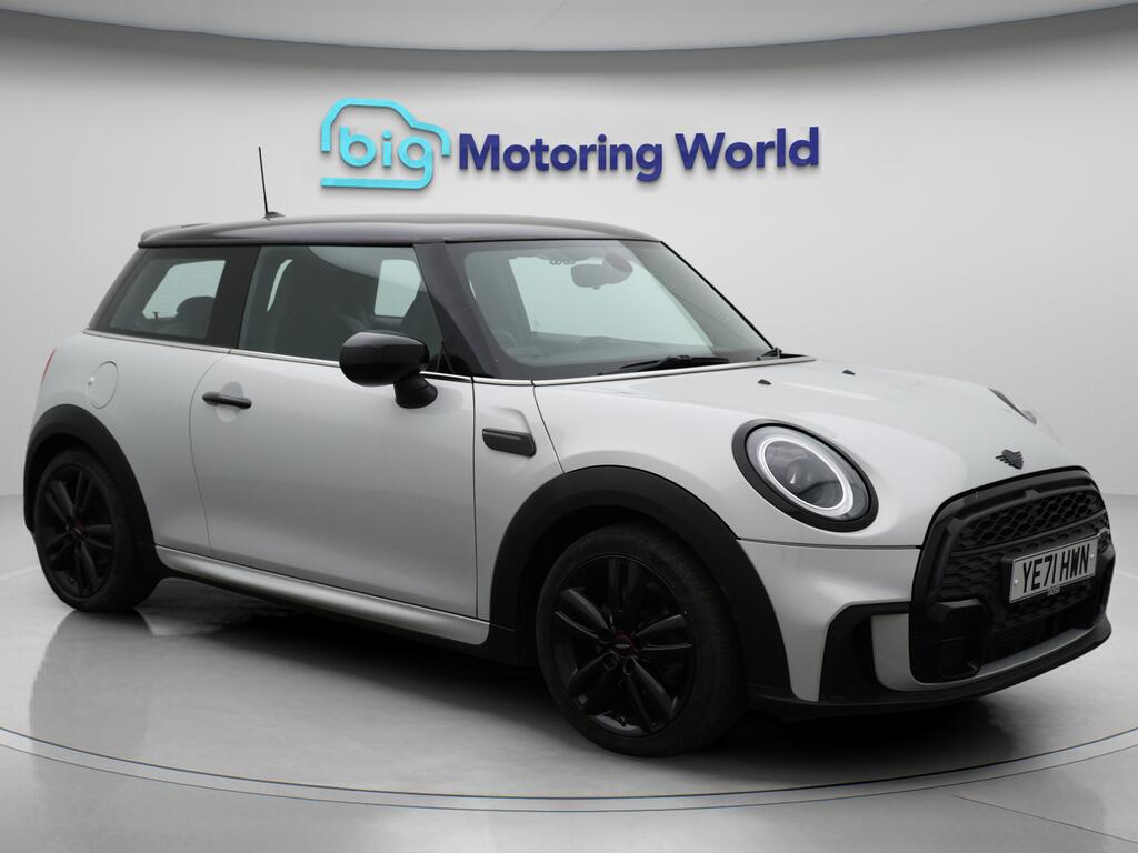Used MINI Hatch 2021 for sale - 76283968: Photo 1