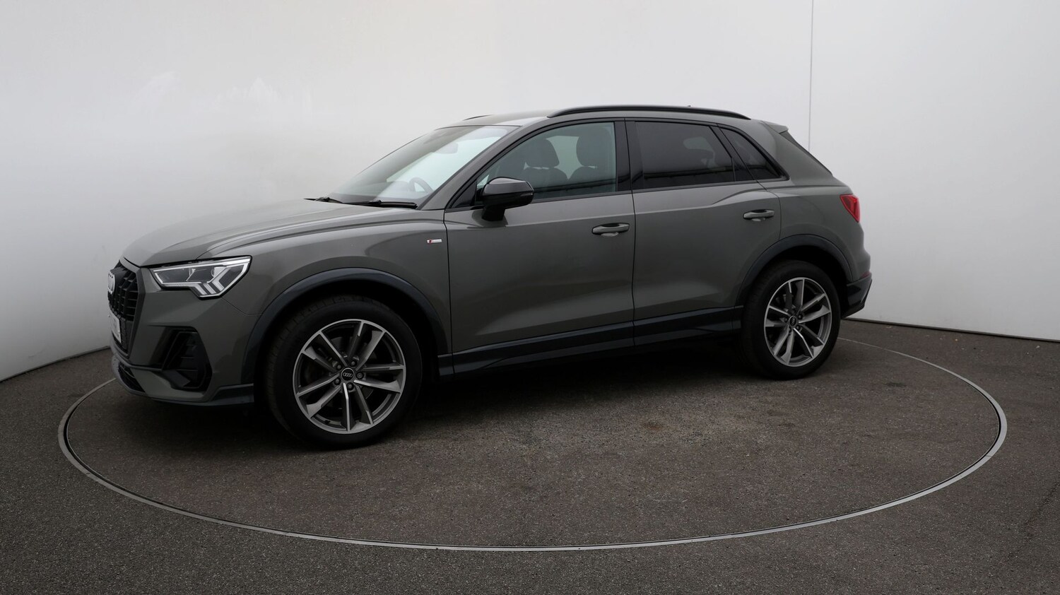 Used Audi Q3 for sale - 76812030: Photo 61