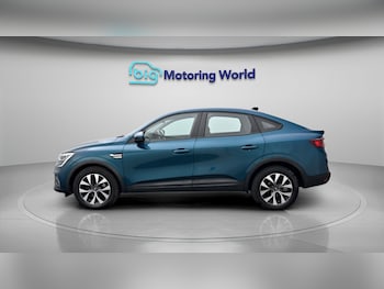 Used Renault Arkana 2023 for sale - 79083021: Photo