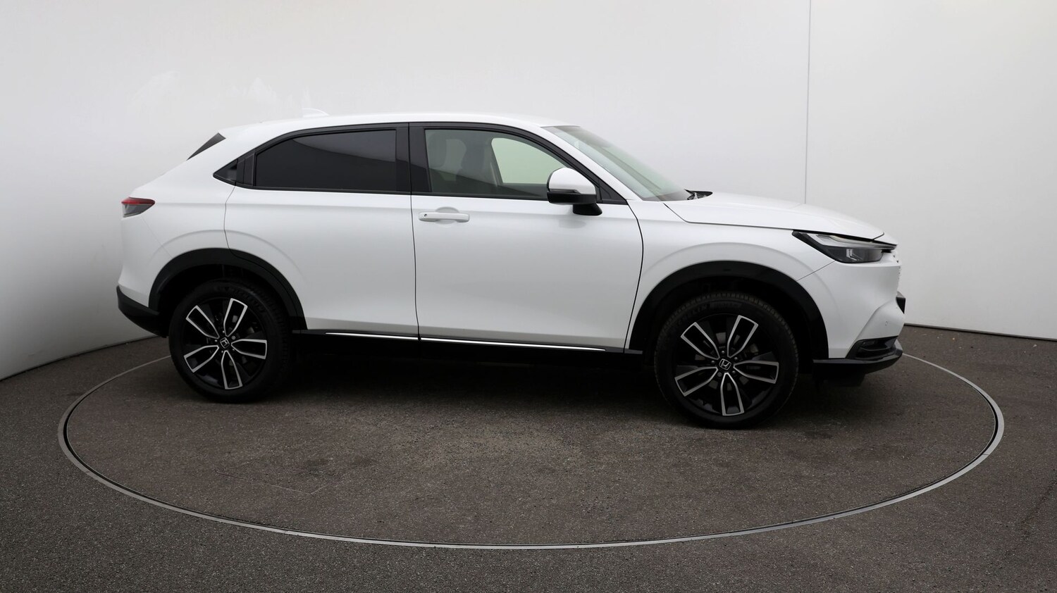 Used Honda HR-V for sale - 76810858: Photo 42