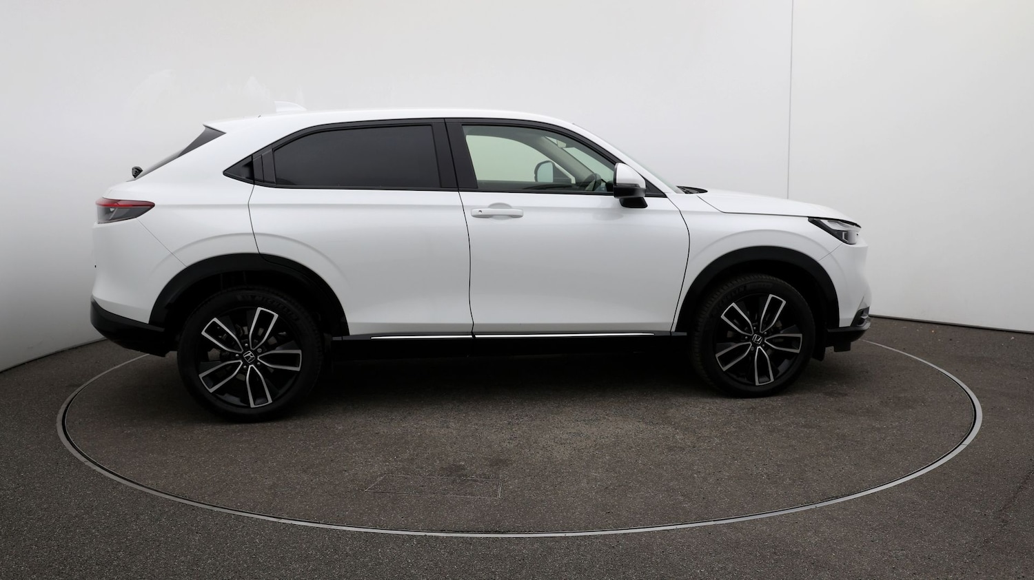 Used Honda HR-V for sale - 76810858: Photo 44