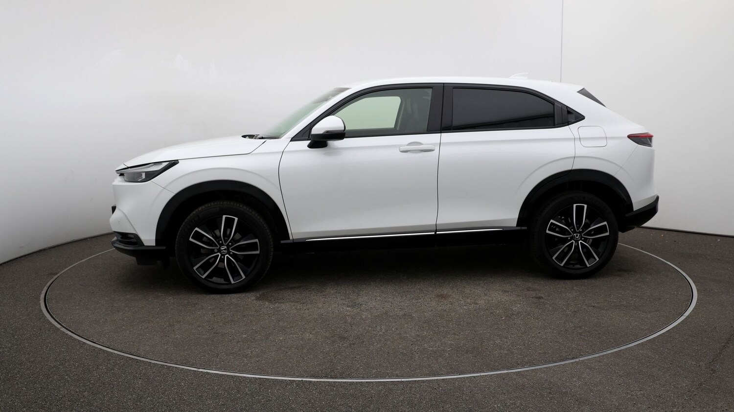 Used Honda HR-V for sale - 76810858: Photo 59