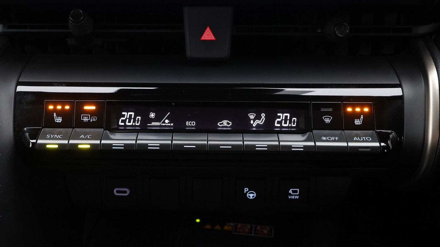 Used Toyota C-HR 2024 for sale - 77664469: Photo 12