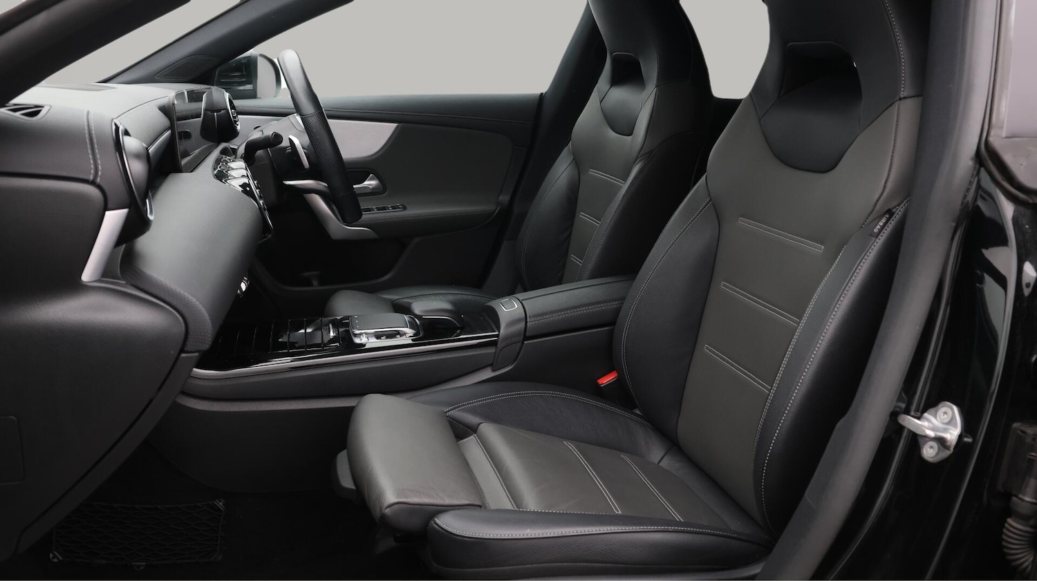 Used Mercedes-Benz CLA 2019 for sale - 76522427: Photo 15