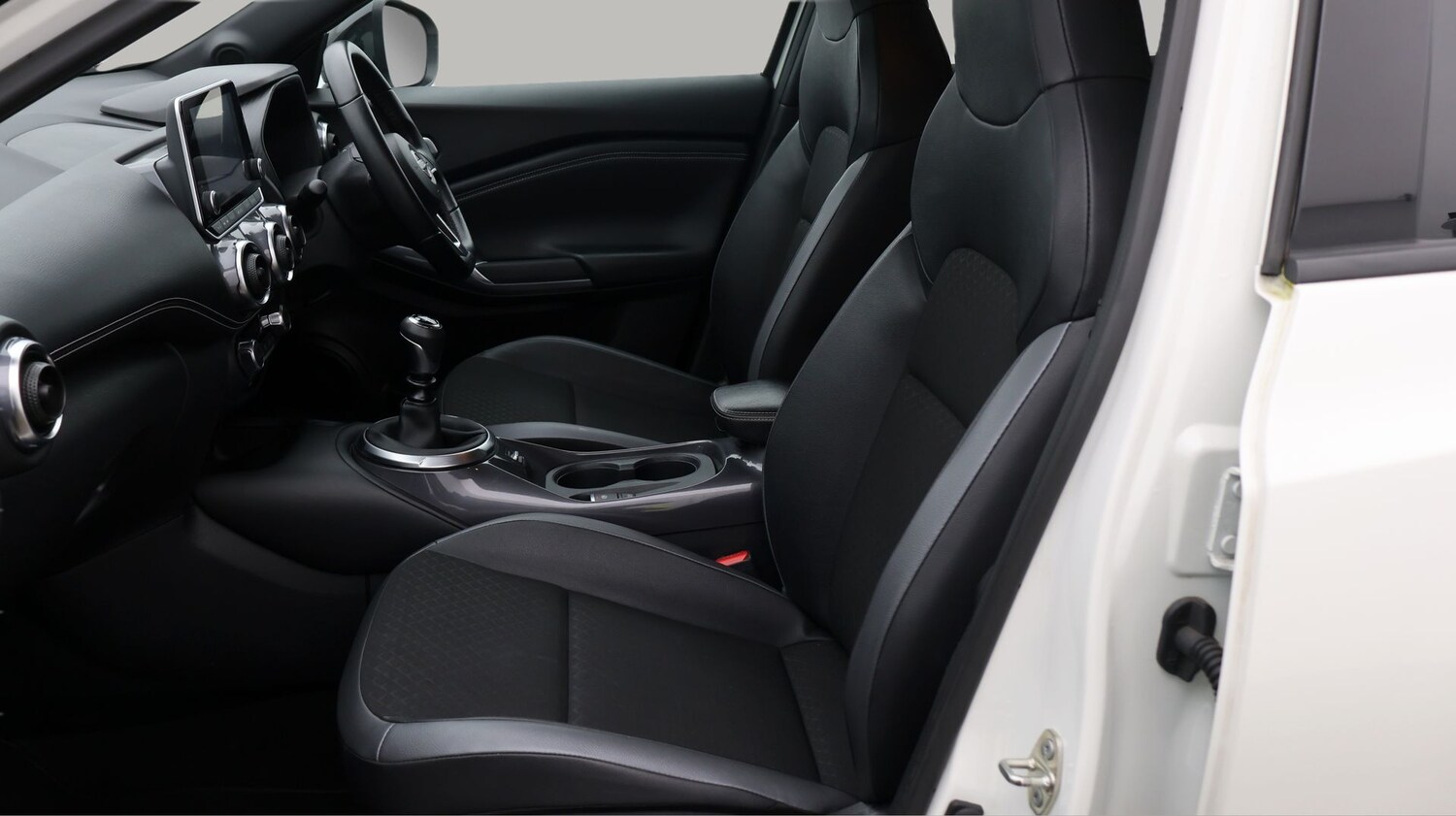 Used Nissan Juke 2023 for sale - 77813011: Photo 14