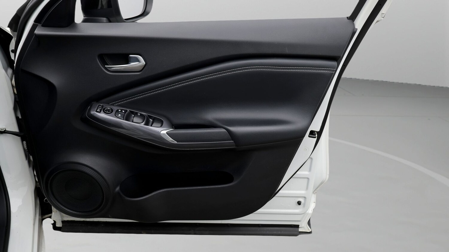 Used Nissan Juke 2023 for sale - 77813011: Photo 15