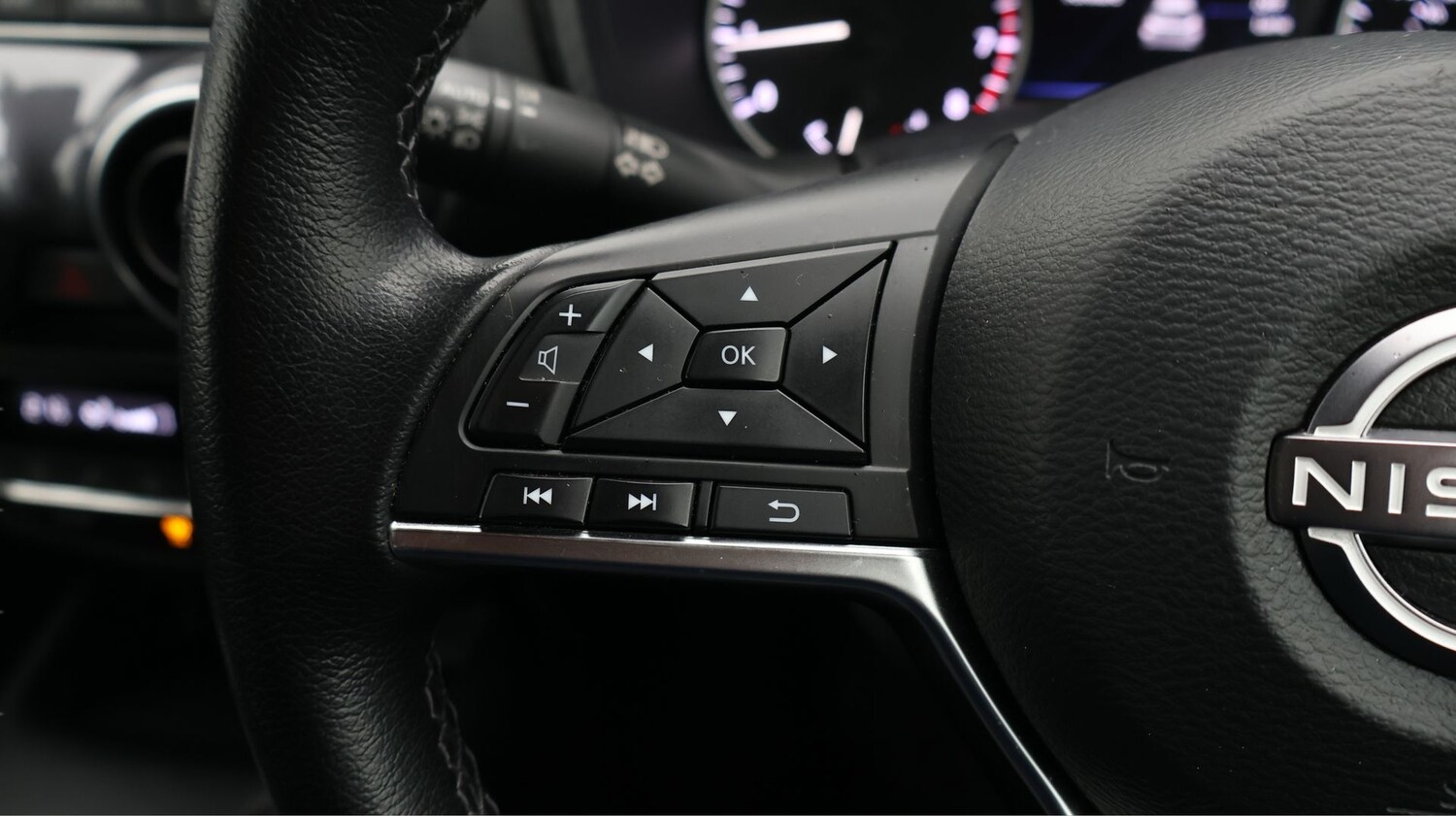 Used Nissan Juke 2023 for sale - 77813011: Photo 20